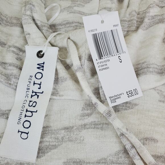 $5 SALE!!!! MSRP $58 NWT Workshop Small Drop Shoulder Long Sleeve Camo Hoodie - Picture 5 of 9